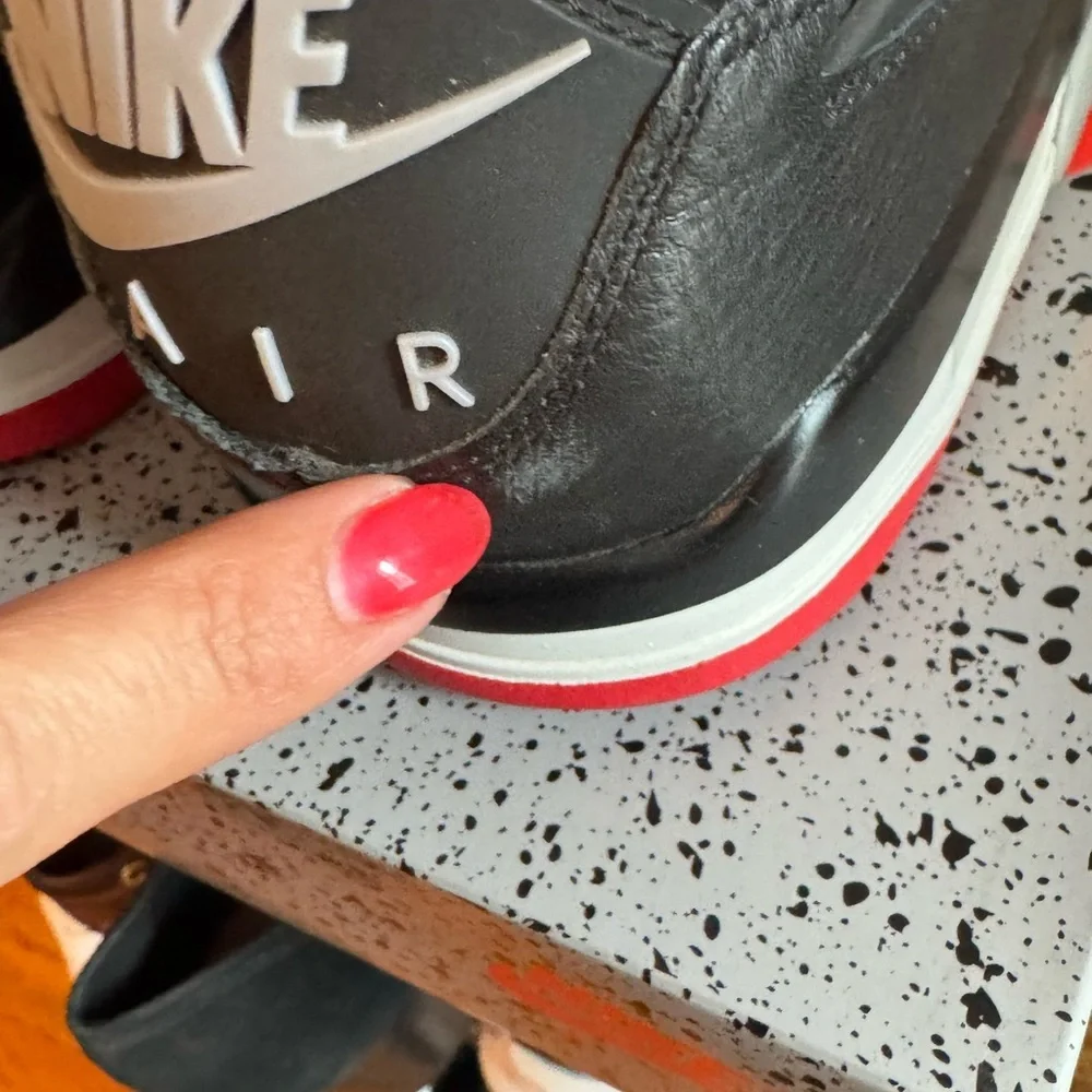 Air Jordan 4 Bred Reimagined Retro Code: FV5029-006 Size 10.5 NEW CONDITION